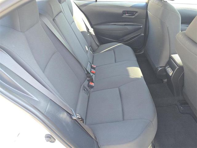 Photo of 2024 Classic Silver Metallic Toyota Corolla
