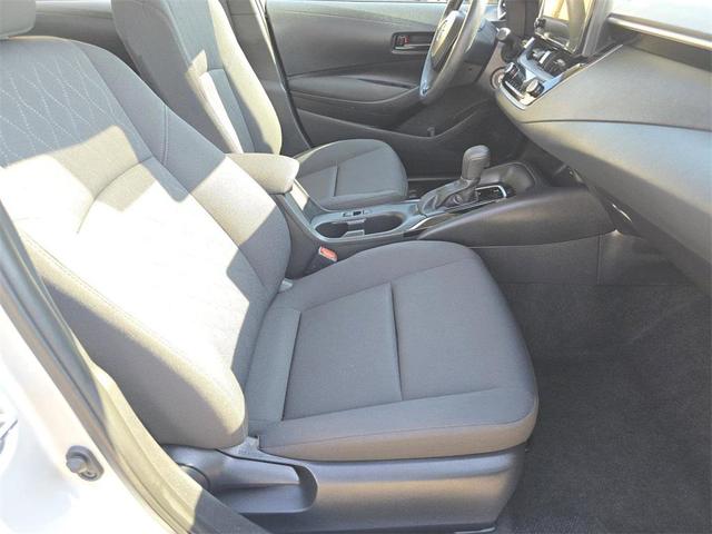 Photo of 2024 Classic Silver Metallic Toyota Corolla