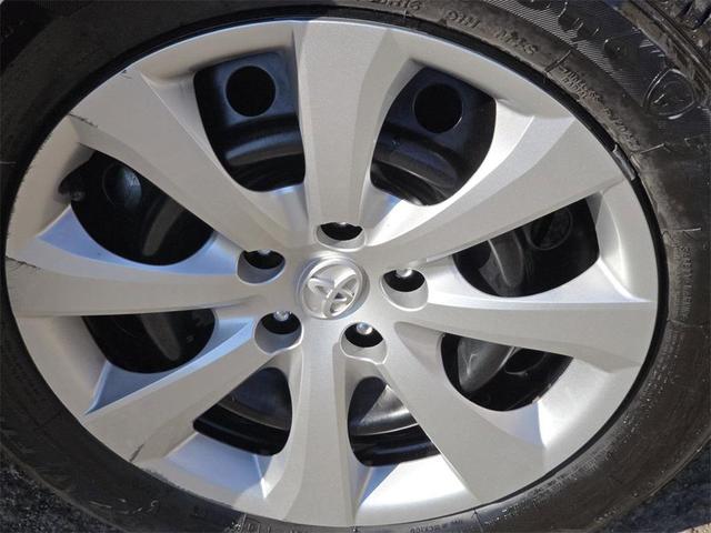 Photo of 2024 Classic Silver Metallic Toyota Corolla