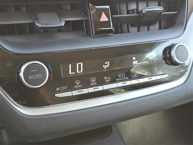 Photo of 2024 Classic Silver Metallic Toyota Corolla