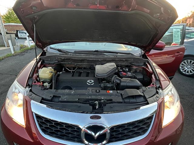 Photo of 2012 red Mazda CX-9