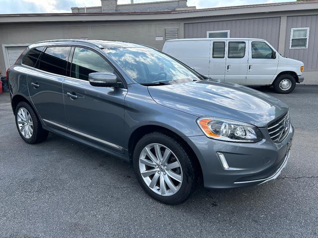 2016 Volvo XC60