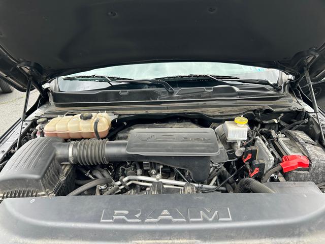 Photo of 2020 Diamond Black Crystal Pearlcoat RAM 1500