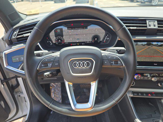 Photo of 2024 White Audi Q3