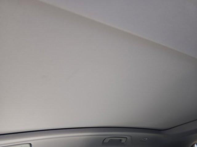 Photo of 2025 Glacier White Metallic Audi Q5