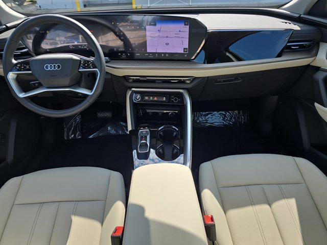 Photo of 2025 Glacier White Metallic Audi Q5