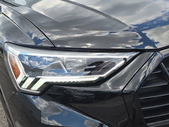 Photo of 2025 Mythos Black Metallic Audi Q3