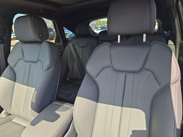 Photo of 2025 Chronos Gray Metallic Audi Q5