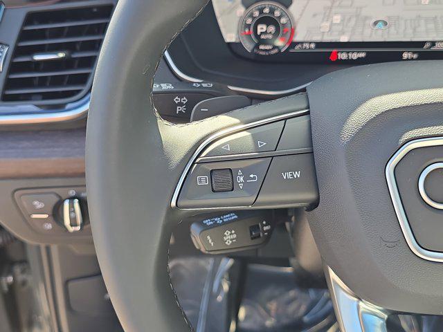 Photo of 2025 Chronos Gray Metallic Audi Q5