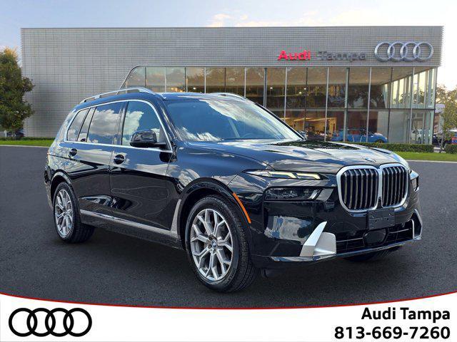 2023 BMW X7