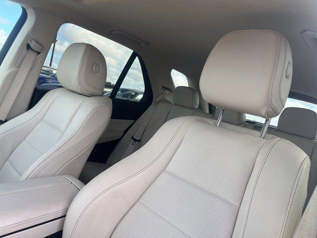 Photo of 2024 Obsidian Black Metallic Mercedes-Benz GLE 350