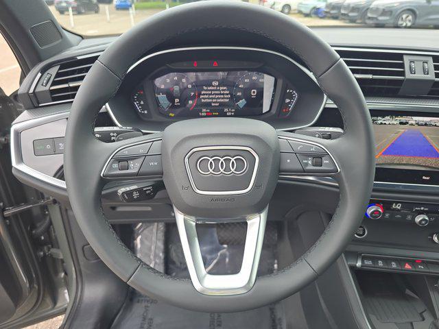 Photo of 2025 Chronos Gray Metallic Audi Q3