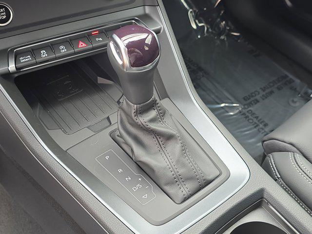 Photo of 2025 Chronos Gray Metallic Audi Q3
