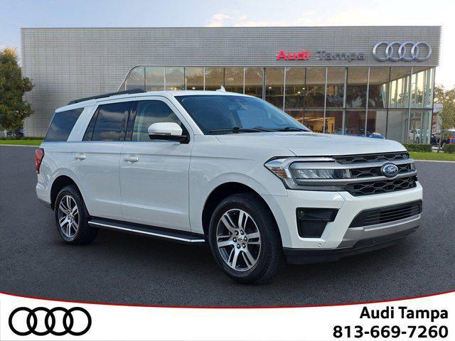 Photo of 2023 Star White Metallic Tri-Coat Ford Expedition