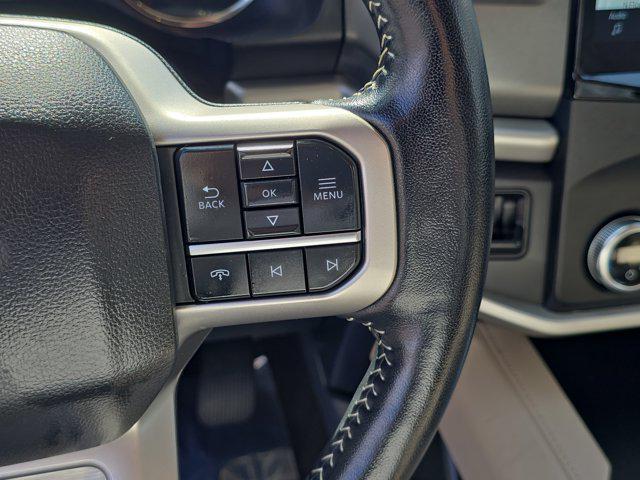 Photo of 2023 Star White Metallic Tri-Coat Ford Expedition