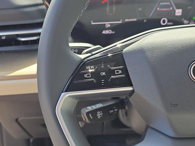 Photo of 2025 Glacier White Metallic Audi Q5