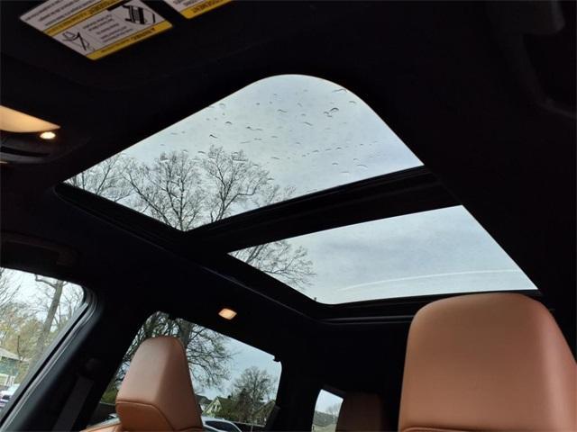 Photo of 2023 2 Tone Graphite Shadow INFINITI QX60