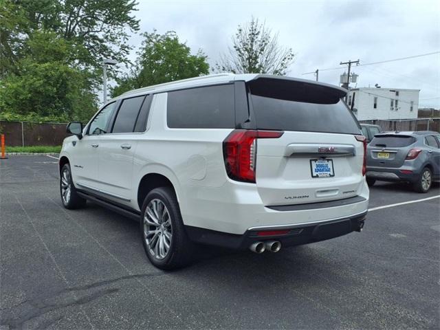 Photo of 2022 White Frost Tri-Coat GMC Yukon XL