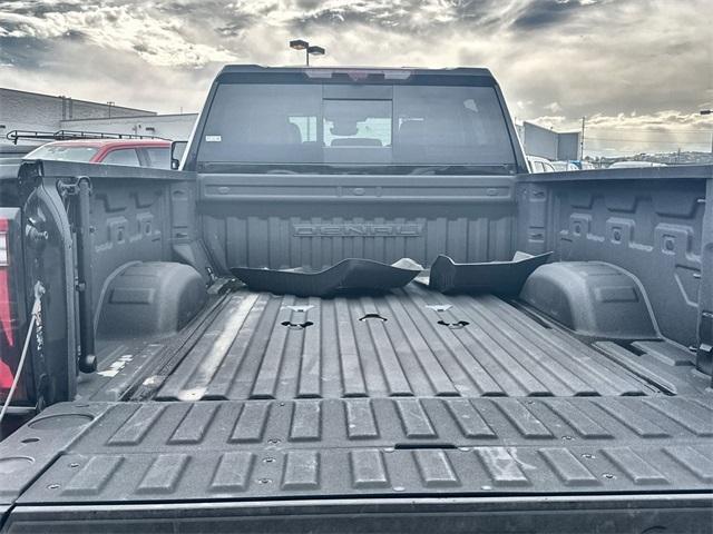 Photo of 2024 Onyx Black GMC Sierra 3500