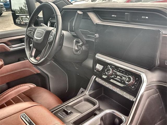 Photo of 2024 Onyx Black GMC Sierra 3500