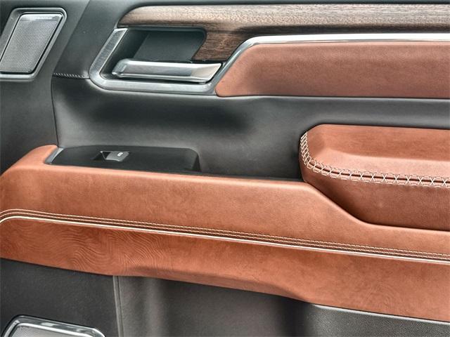 Photo of 2024 Onyx Black GMC Sierra 3500