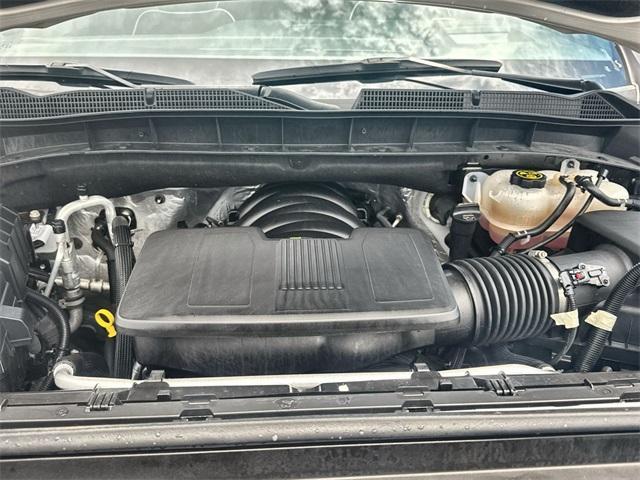 Photo of 2023 Summit White GMC Sierra 1500