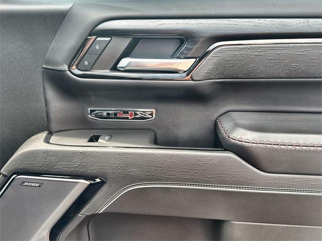 Photo of 2023 Summit White GMC Sierra 1500