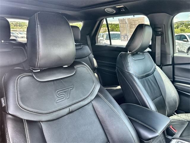 Photo of 2023 Agate Black Metallic Ford Explorer