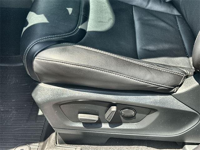 Photo of 2023 Agate Black Metallic Ford Explorer