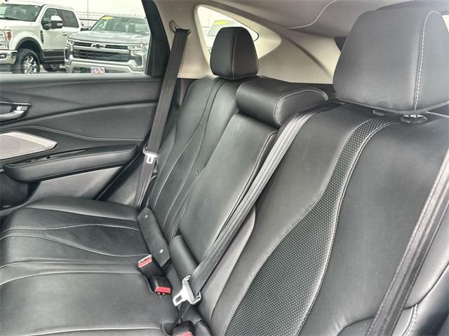 Photo of 2021 White Acura RDX