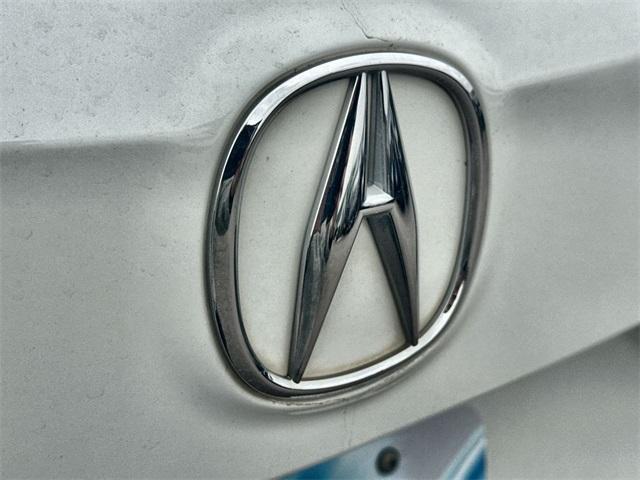 Photo of 2021 White Acura RDX