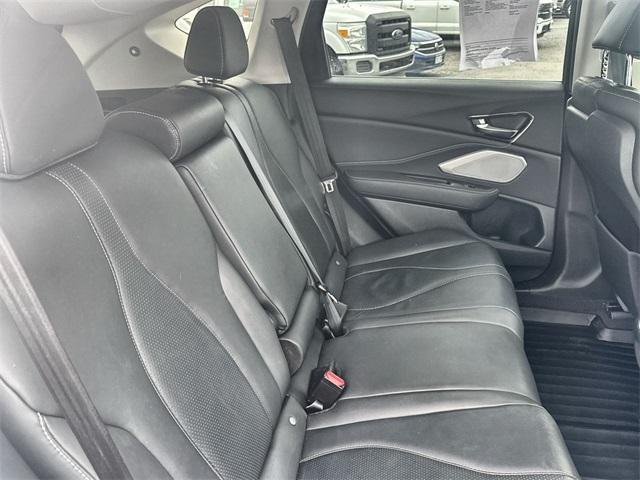 Photo of 2021 White Acura RDX