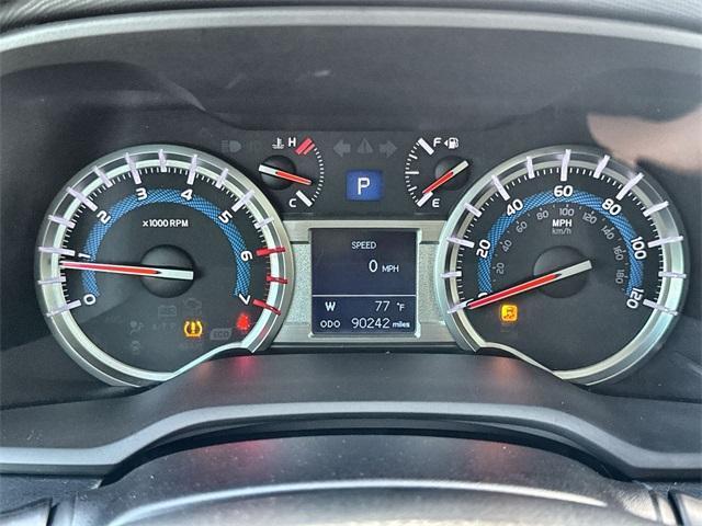 Photo of 2018 White Toyota 4Runner