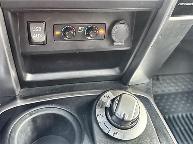 Photo of 2018 White Toyota 4Runner