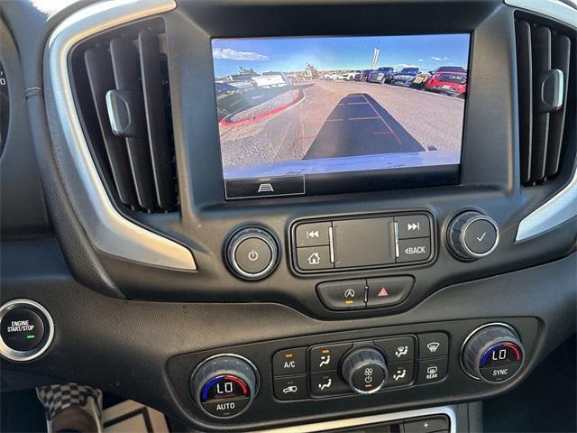 Photo of 2024 Summit White GMC Terrain