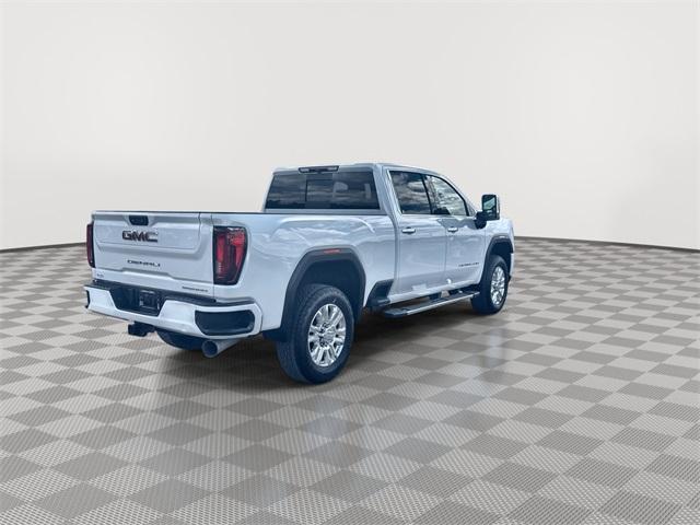 Photo of 2023 White GMC Sierra 2500