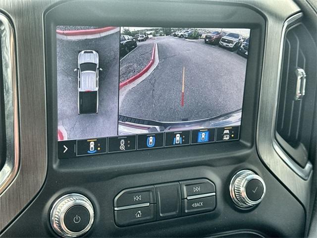 Photo of 2023 White GMC Sierra 2500
