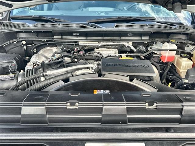 Photo of 2023 White GMC Sierra 2500