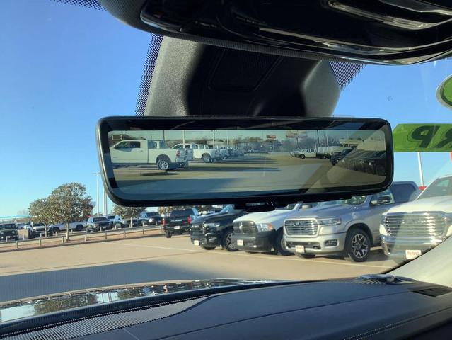 Photo of 2021 Baltic Gray Metallic Clearcoat Jeep Grand Cherokee L