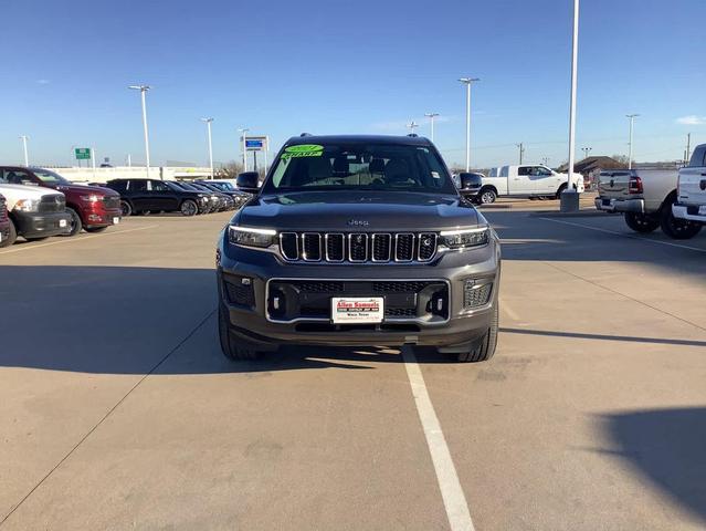 Photo of 2021 Baltic Gray Metallic Clearcoat Jeep Grand Cherokee L