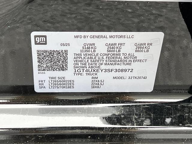 Photo of 2025 Onyx Black GMC Sierra 2500