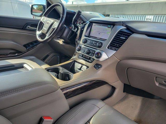Photo of 2018 Dark Sapphire Blue Metallic GMC Yukon