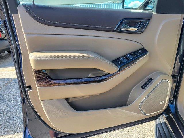 Photo of 2018 Dark Sapphire Blue Metallic GMC Yukon