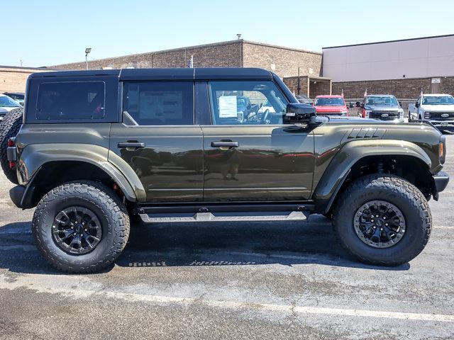 Photo of 2025 Green Metallic Ford Bronco