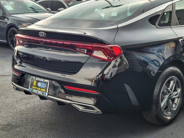 Photo of 2021 Ebony Black Kia K5