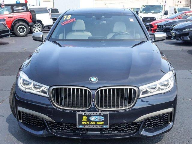 Photo of 2019 Azurite Black Metallic BMW M760