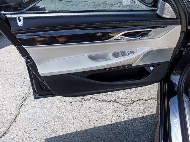 Photo of 2019 Azurite Black Metallic BMW M760