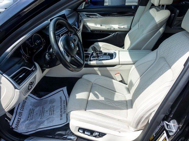 Photo of 2019 Azurite Black Metallic BMW M760