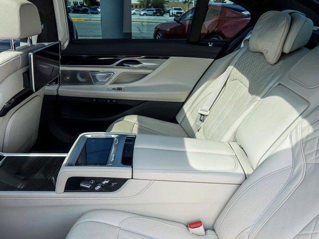 Photo of 2019 Azurite Black Metallic BMW M760