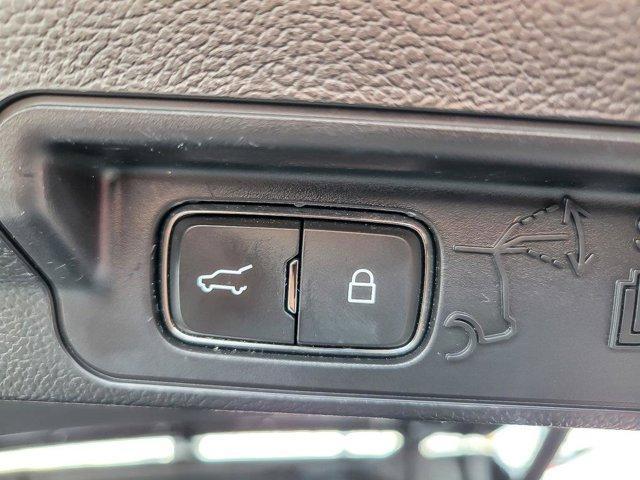 Photo of 2021 Agate Black Metallic Ford Explorer